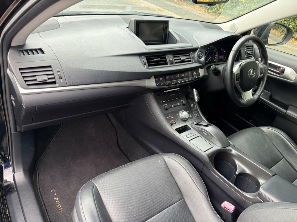 Lexus CT 1.8 200H Se-l Cvt Euro 5 S S Silver #10