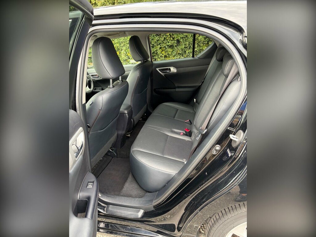 Lexus CT 1.8 200H Se-l Cvt Euro 5 S S Silver #12