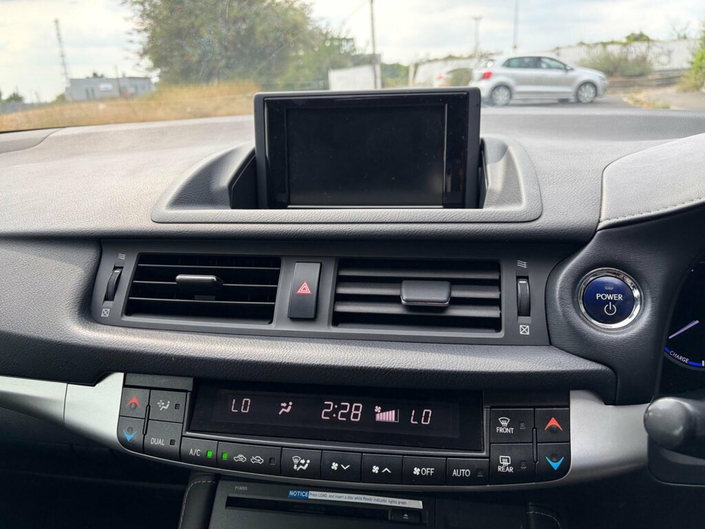 Lexus CT 1.8 200H Se-l Cvt Euro 5 S S Silver #20