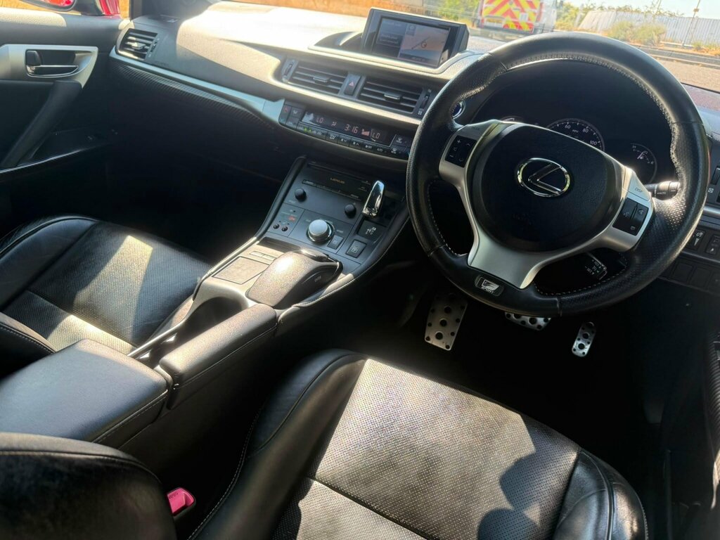 Lexus CT 1.8 200H F Sport Cvt Euro 5 Ss Red