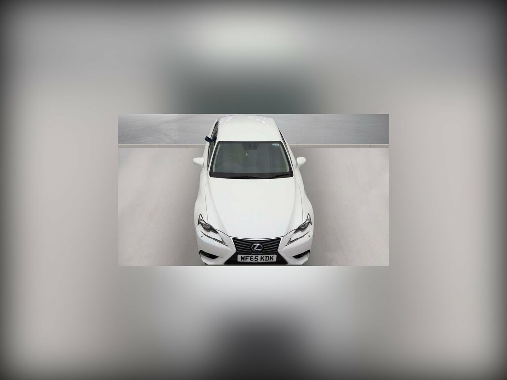Lexus IS 2.5 300H Executive Edition Saloon Hybri White