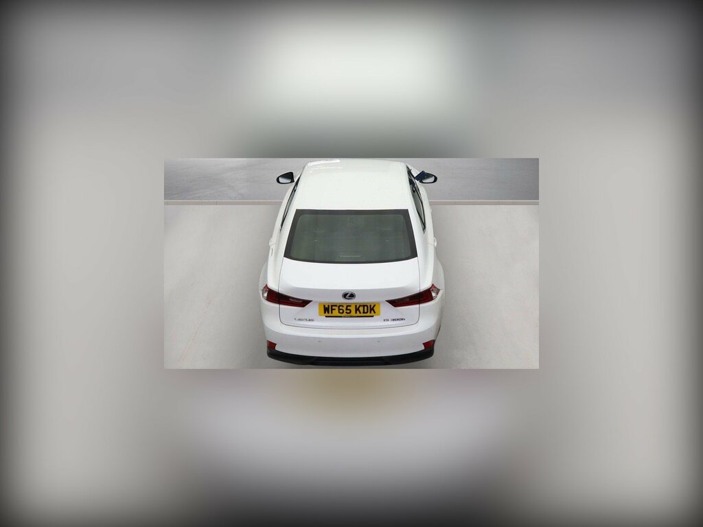 Lexus IS 2.5 300H Executive Edition Saloon Hybri White #2