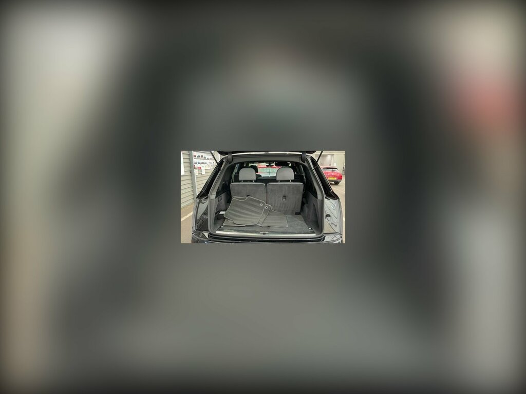 Audi Q7 3.0 Tdi V6 50 Black Edition Suv Tiptron Black #4