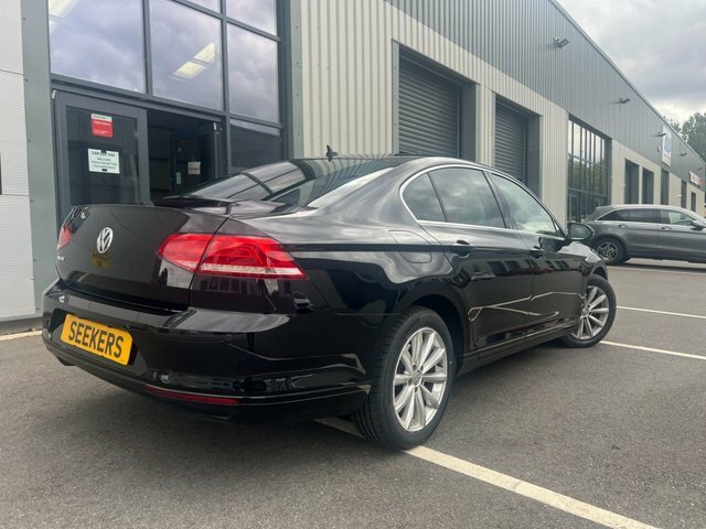 Volkswagen Passat Tdi Se Business Saloon Black #4