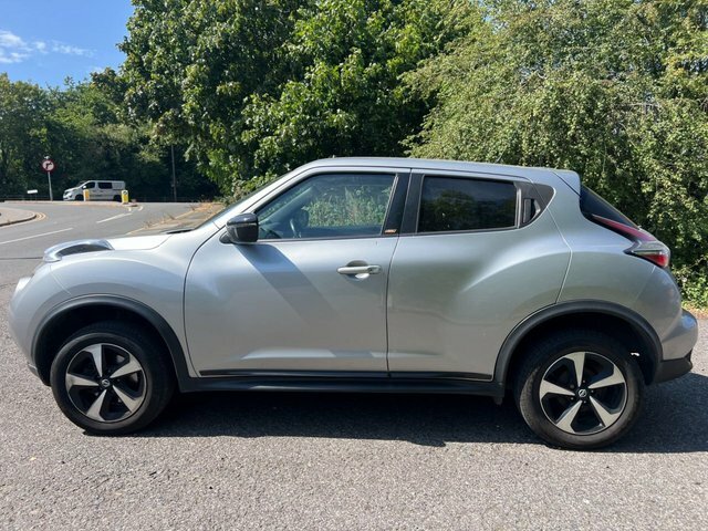 Nissan Juke Bose Personal Edition Suv Silver #4