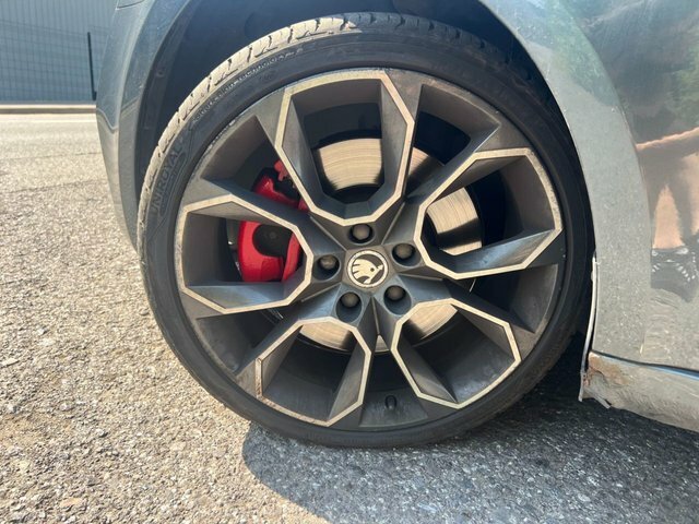 Skoda Octavia Estate 2.0 Tdi Vrs Dsg Euro 6 Ss Snav 20 Red #28