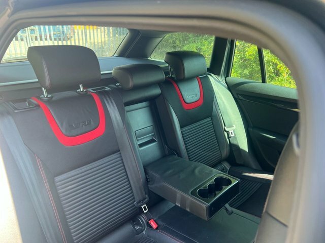 Skoda Octavia Estate 2.0 Tdi Vrs Dsg Euro 6 Ss Snav 20 Red #21