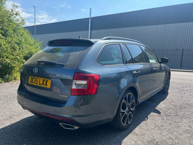 Skoda Octavia Estate 2.0 Tdi Vrs Dsg Euro 6 Ss Snav 20 Red #7