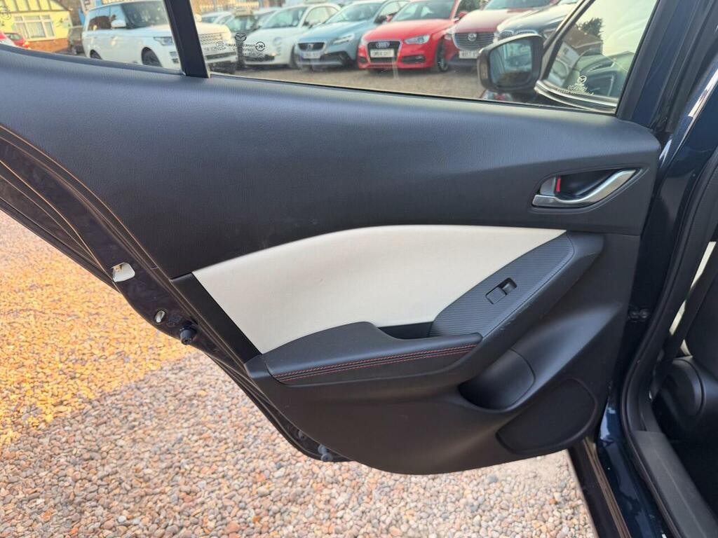 Mazda 3 Saloon 2.0 Skyactiv-g Sport Nav Fastback Euro 5 S Red #40