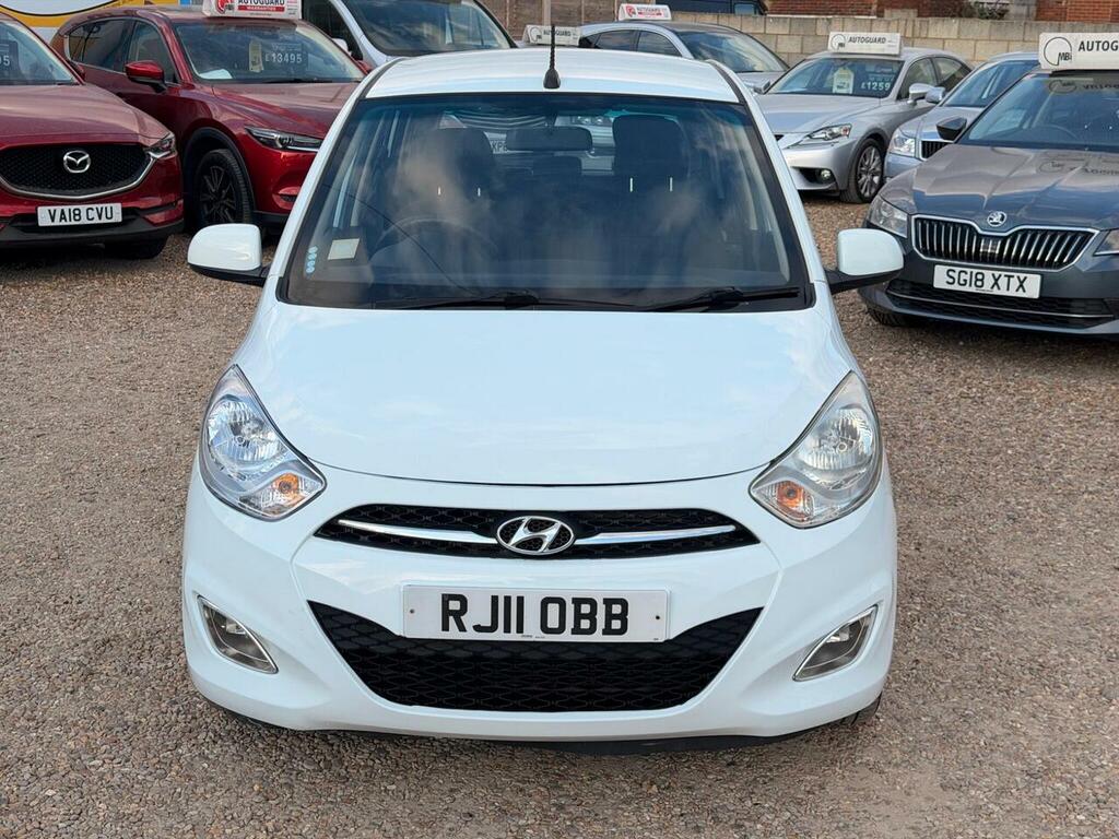 Hyundai I10 Petrol White #6