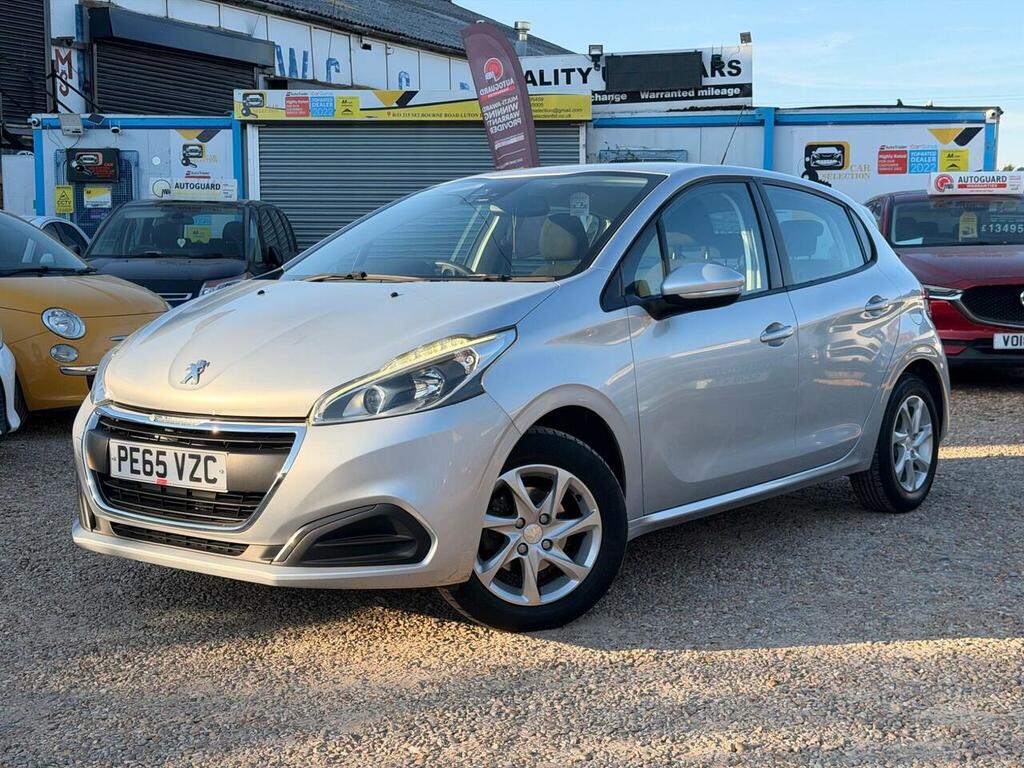 Peugeot 208 Petrol Silver
