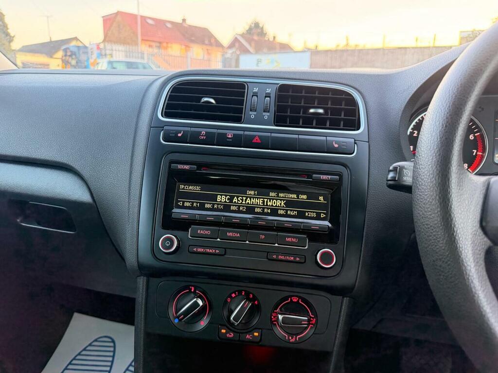 Volkswagen Polo Bluegt Dsg 1.4 Tsi 140Ps Fvwsh Ipswich Volkswagen Silver #33