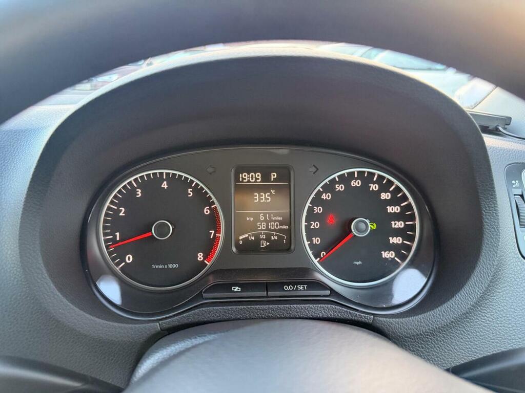 Volkswagen Polo Bluegt Dsg 1.4 Tsi 140Ps Fvwsh Ipswich Volkswagen Silver #29