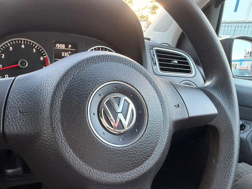 Volkswagen Polo Bluegt Dsg 1.4 Tsi 140Ps Fvwsh Ipswich Volkswagen Silver #26