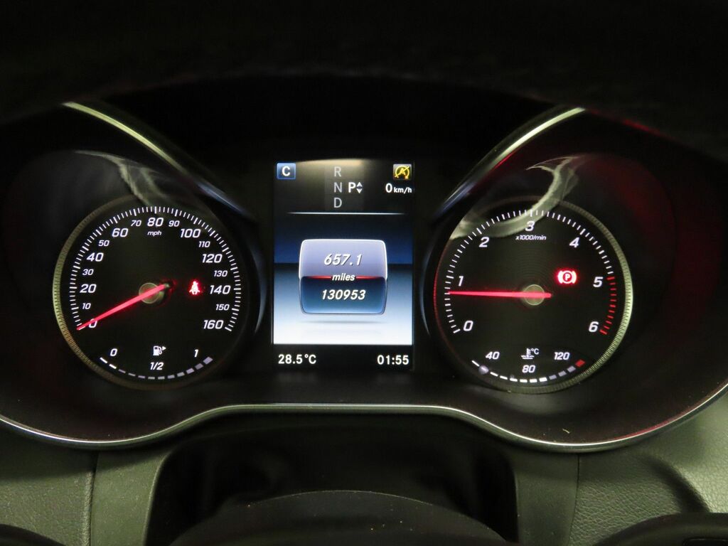 Mercedes-Benz GLC Class Glc250d Amg Line Premium Black #5