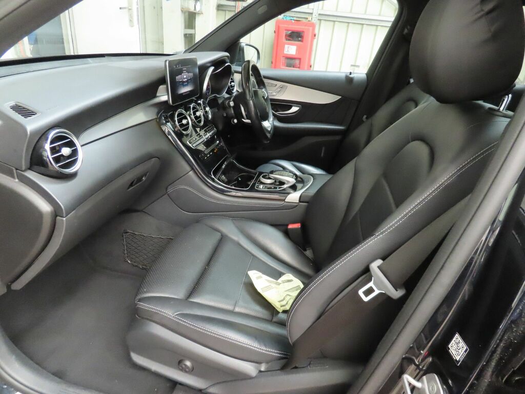 Mercedes-Benz GLC Class Glc250d Amg Line Premium Black #6