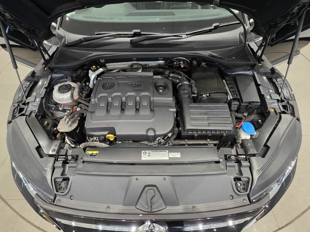 Volkswagen Arteon Arteon R-line Tsi Silver #29