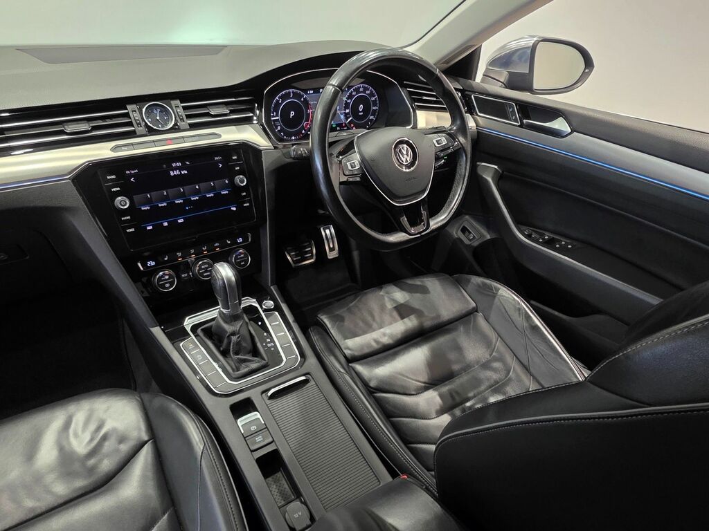 Volkswagen Arteon Arteon R-line Tsi Silver #46