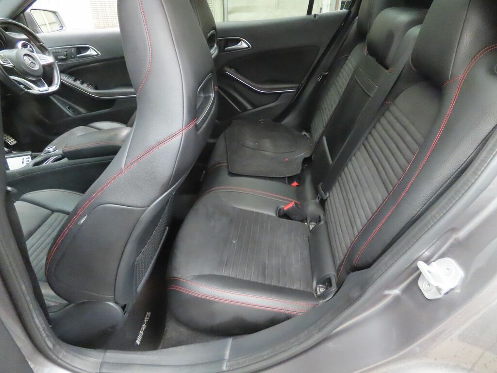 Mercedes-Benz GLA Class Gla200d Amg Line Premium Grey #6