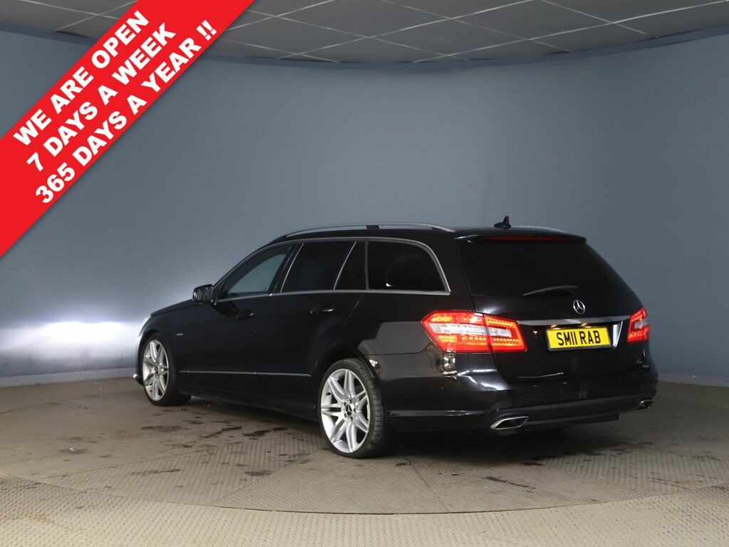 Mercedes-Benz E Class E350 Cdi V6 Blueefficiency Black #2