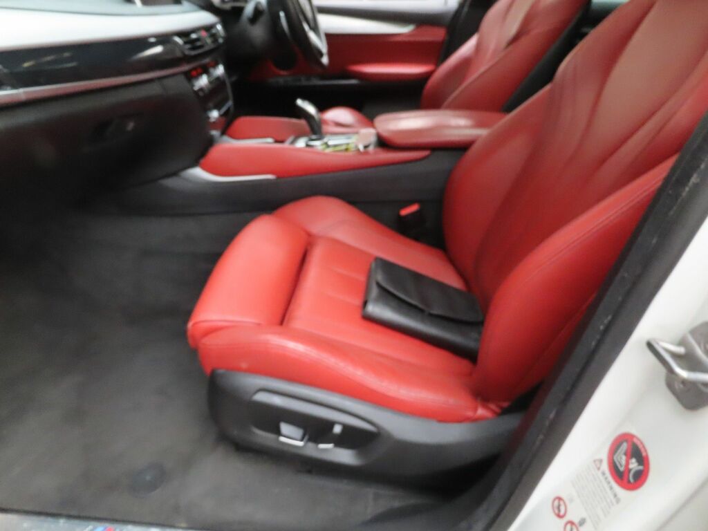 BMW X6 30D M Sport Suv White #2