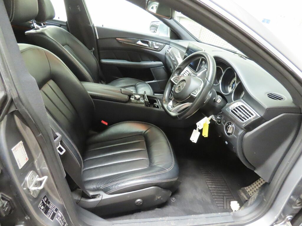 Mercedes-Benz CLS Cls220 Bluetec Amg Line Silver #3