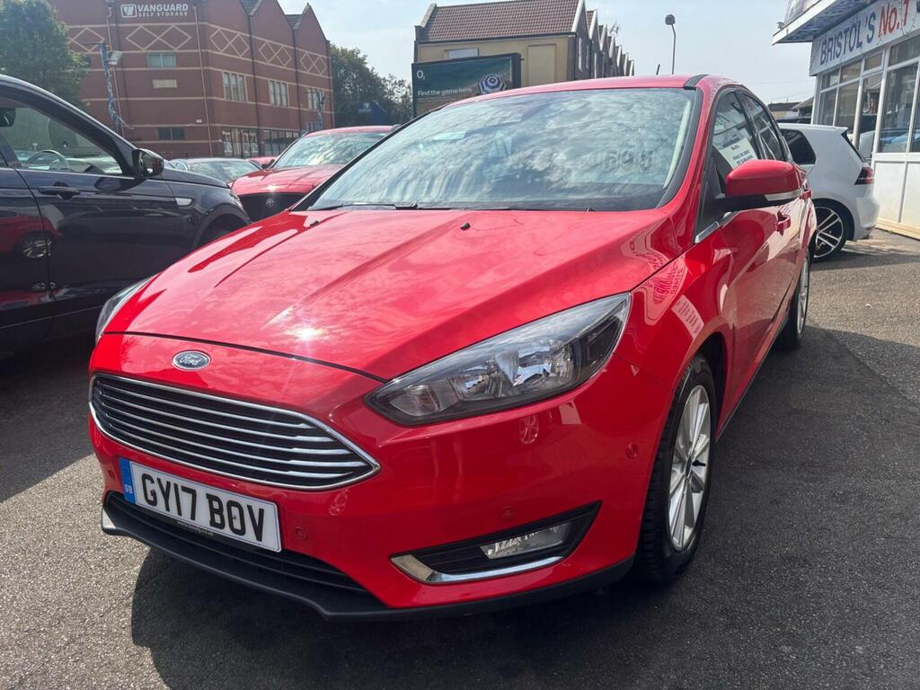 Ford Focus 1.5T Ecoboost Titanium Euro 6 Ss Red #4