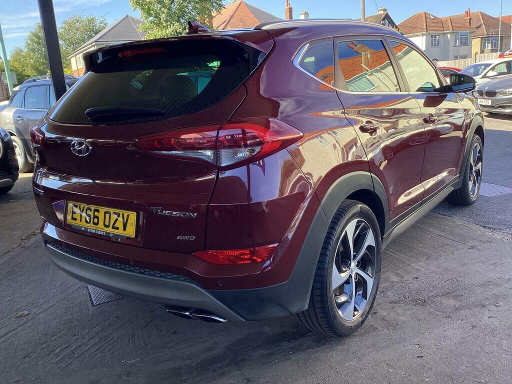 Hyundai Tucson Suv 2.0 Crdi Premium 4Wd Euro 6 201666 Red #3