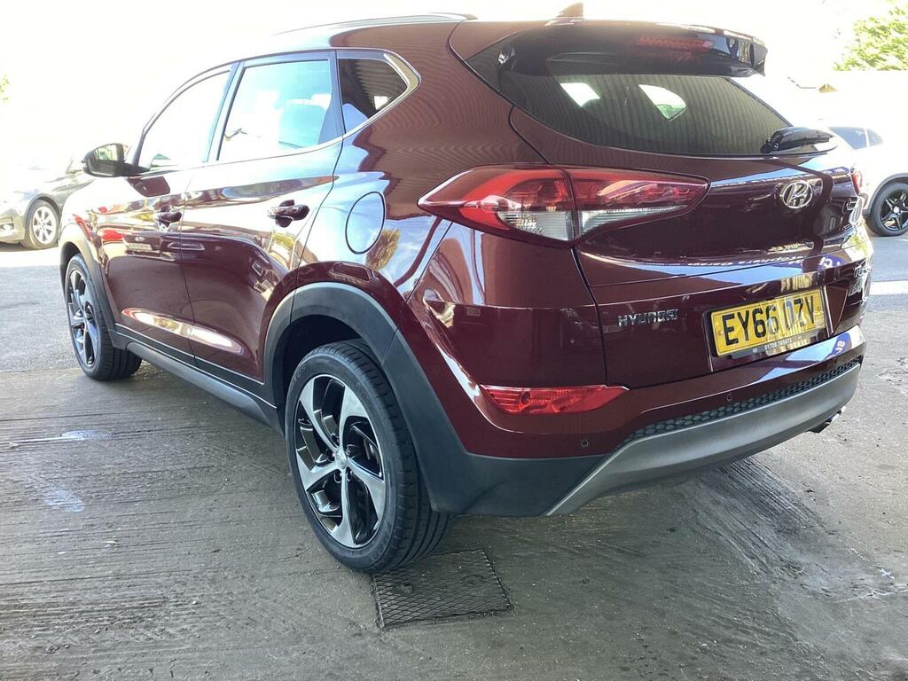 Hyundai Tucson Suv 2.0 Crdi Premium 4Wd Euro 6 201666 Red #5