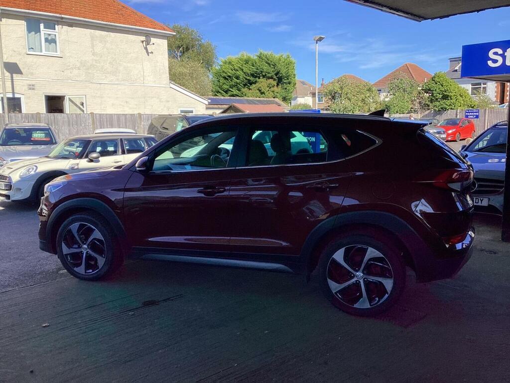 Hyundai Tucson Suv 2.0 Crdi Premium 4Wd Euro 6 201666 Red #6