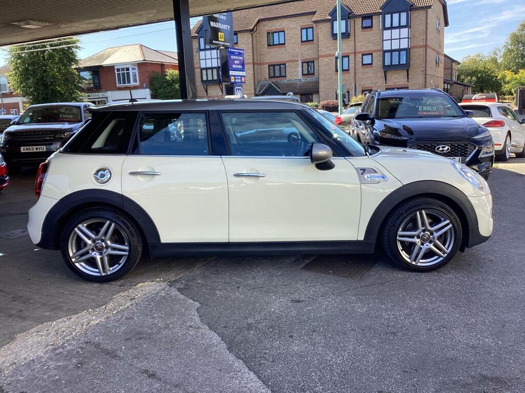 Mini Hatch Hatchback 2.0 Cooper S Seven Euro 6 Ss 201 CV67NSO White #2