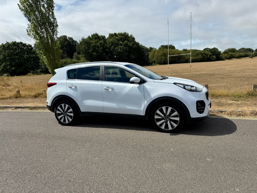 Kia Sportage 1.7 Crdi 3 Euro 6 White