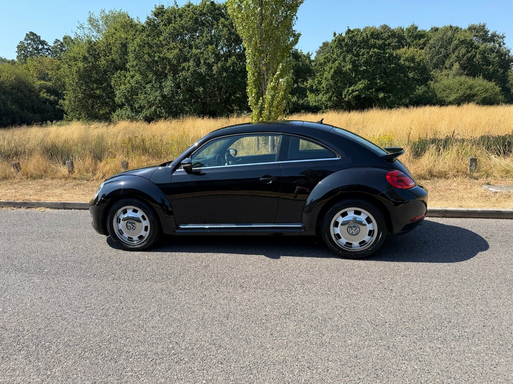 Volkswagen Beetle 2.0 Tdi Design Black #5