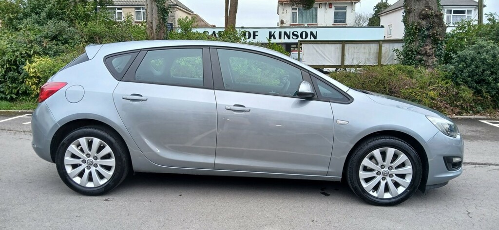 Vauxhall Astra Astra 2.0 Cdti Tech Line Gt Euro 5 Ss White #8