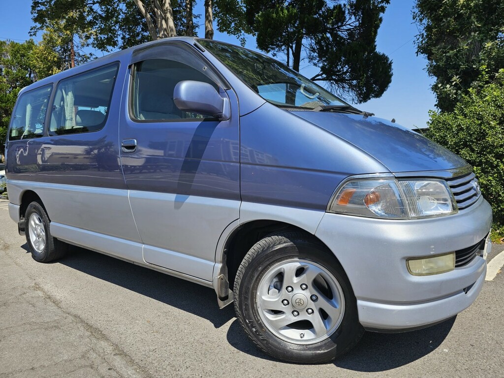 Toyota HiAce Mpv 2010 Blue