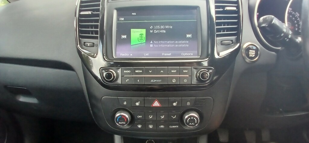 Kia Venga 1.4 Crdi 2 Mpv Euro 6 89 Bhp Silver #14