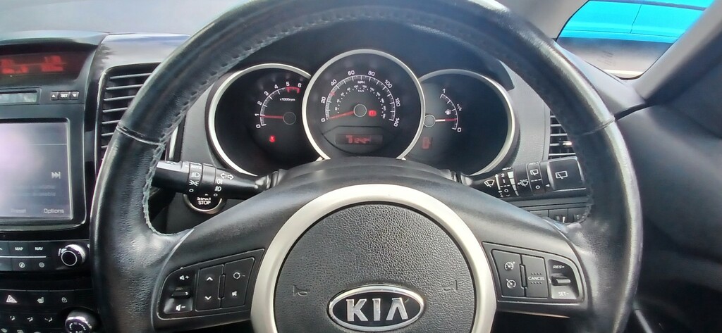 Kia Venga 1.4 Crdi 2 Mpv Euro 6 89 Bhp Silver #10
