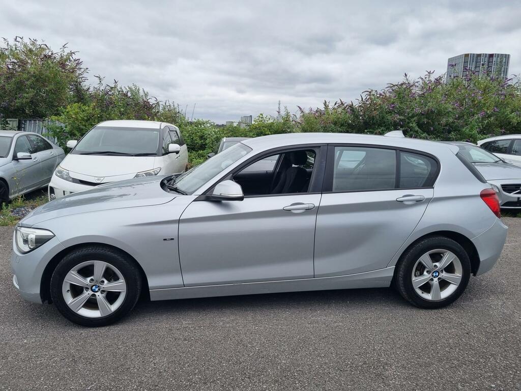 BMW 1 Series Es Silver