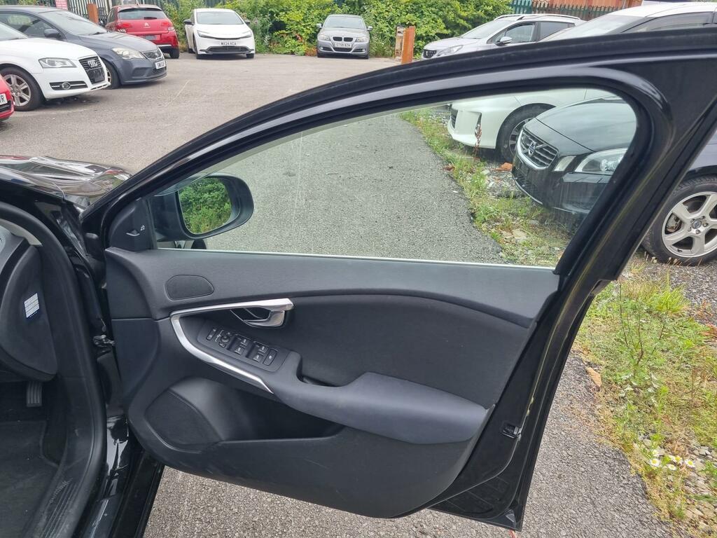 Volvo V40 2.0 D2 Se Nav Hatchback Euro 6 Blue #38