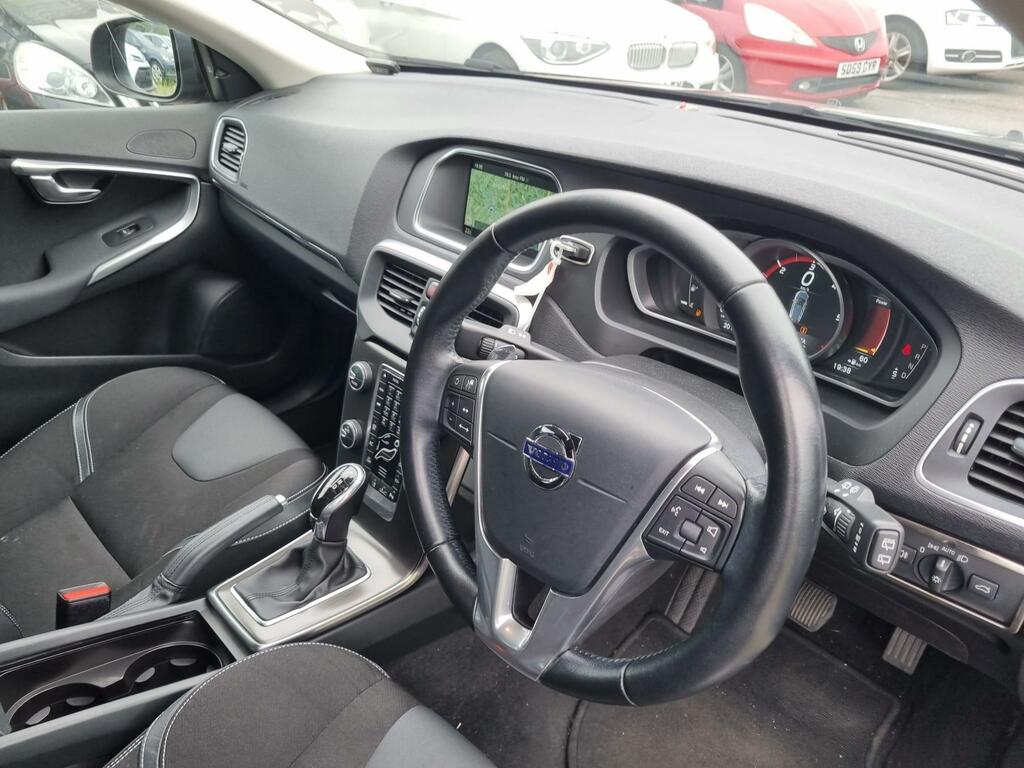 Volvo V40 2.0 D2 Se Nav Hatchback Euro 6 Blue #40