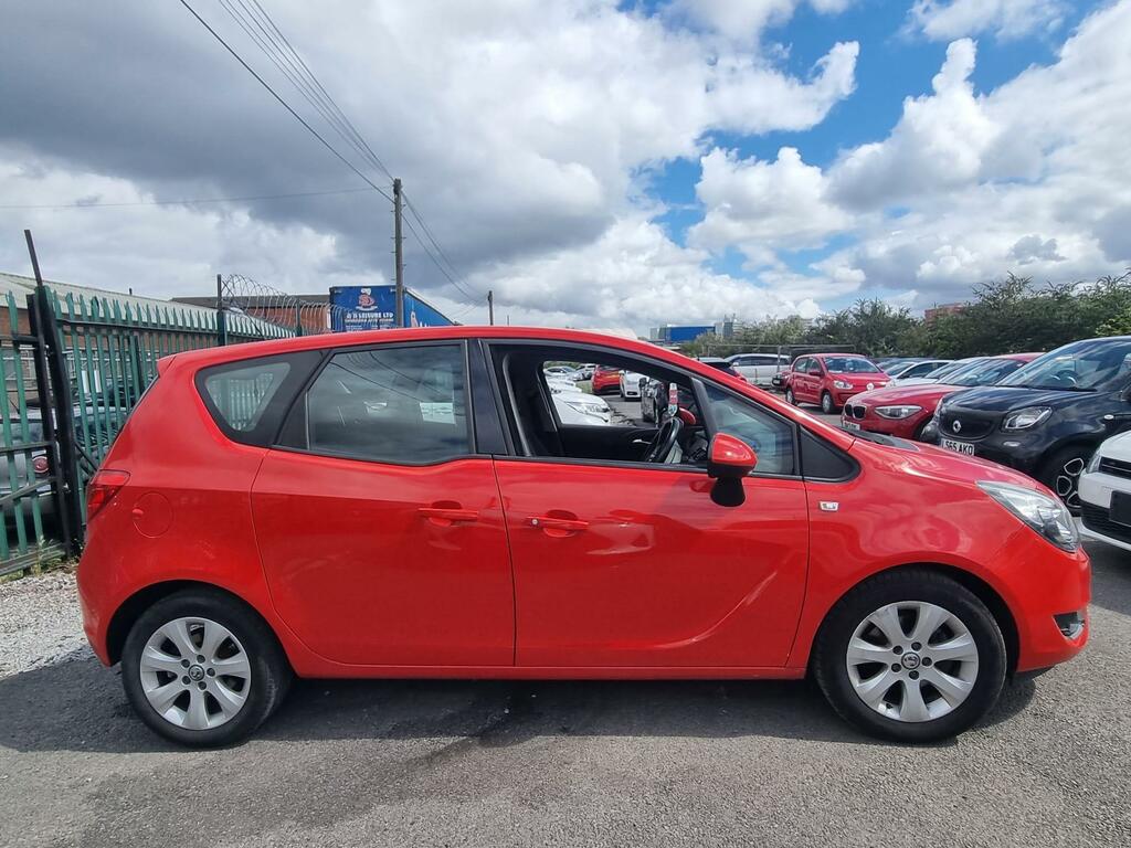 Vauxhall Meriva Life Red