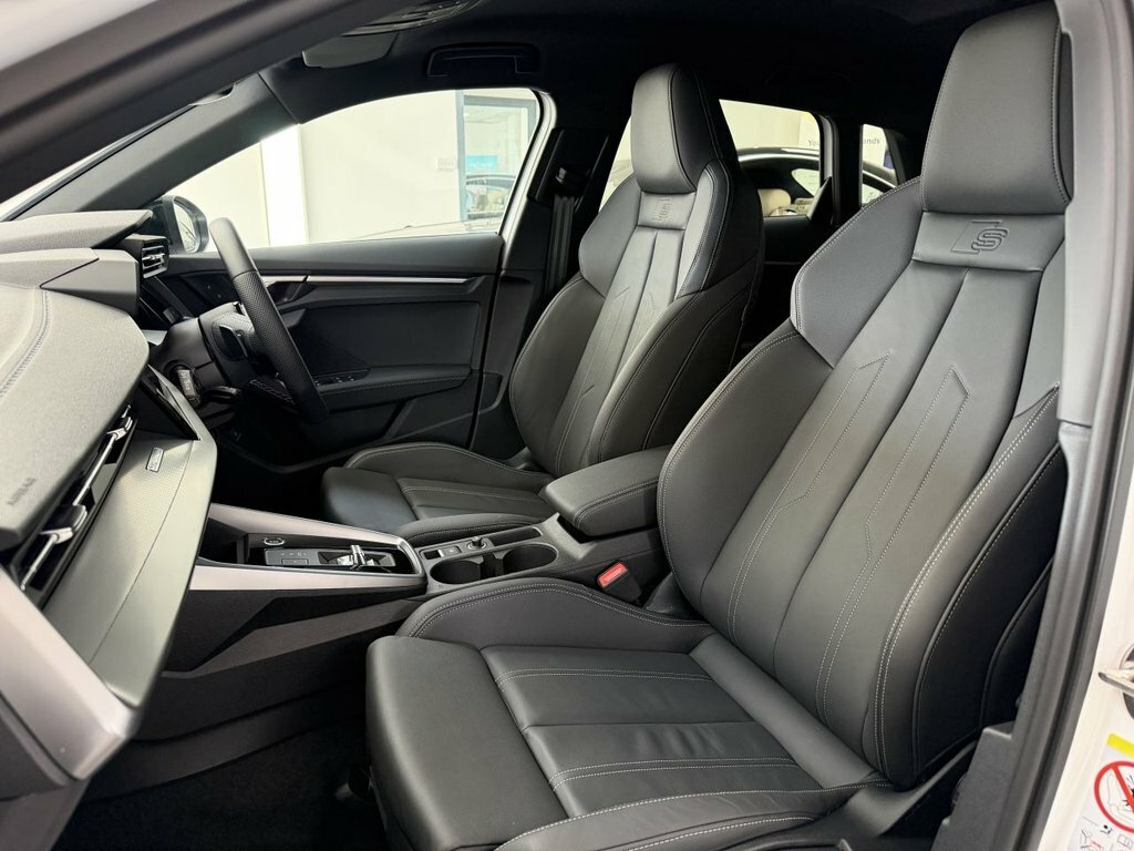 Audi A3 2024 1.4 Tfsie 45 S Line Competition Sportback White #3