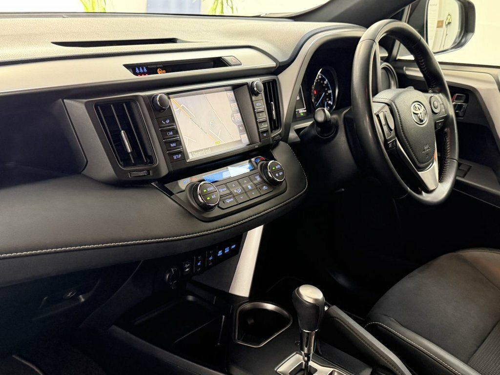 Toyota Rav 4 2.0 D-4d Icon Tss 2Wd Black #21