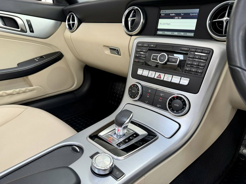 Mercedes-Benz SLK Slk 250 D White #24