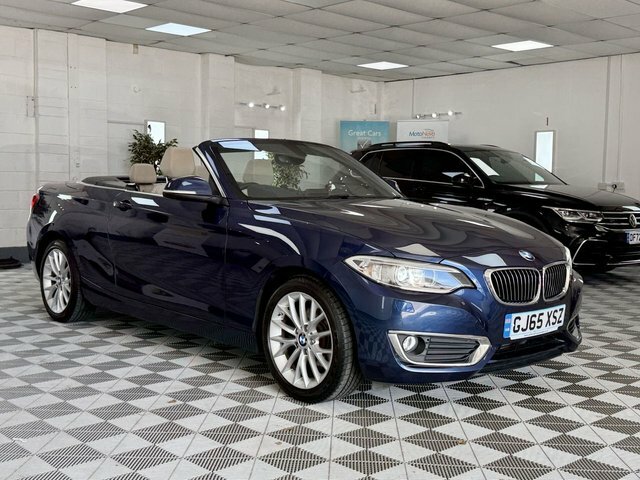 BMW 2 Series 2015 2.0 220I Luxury Convertible Blue