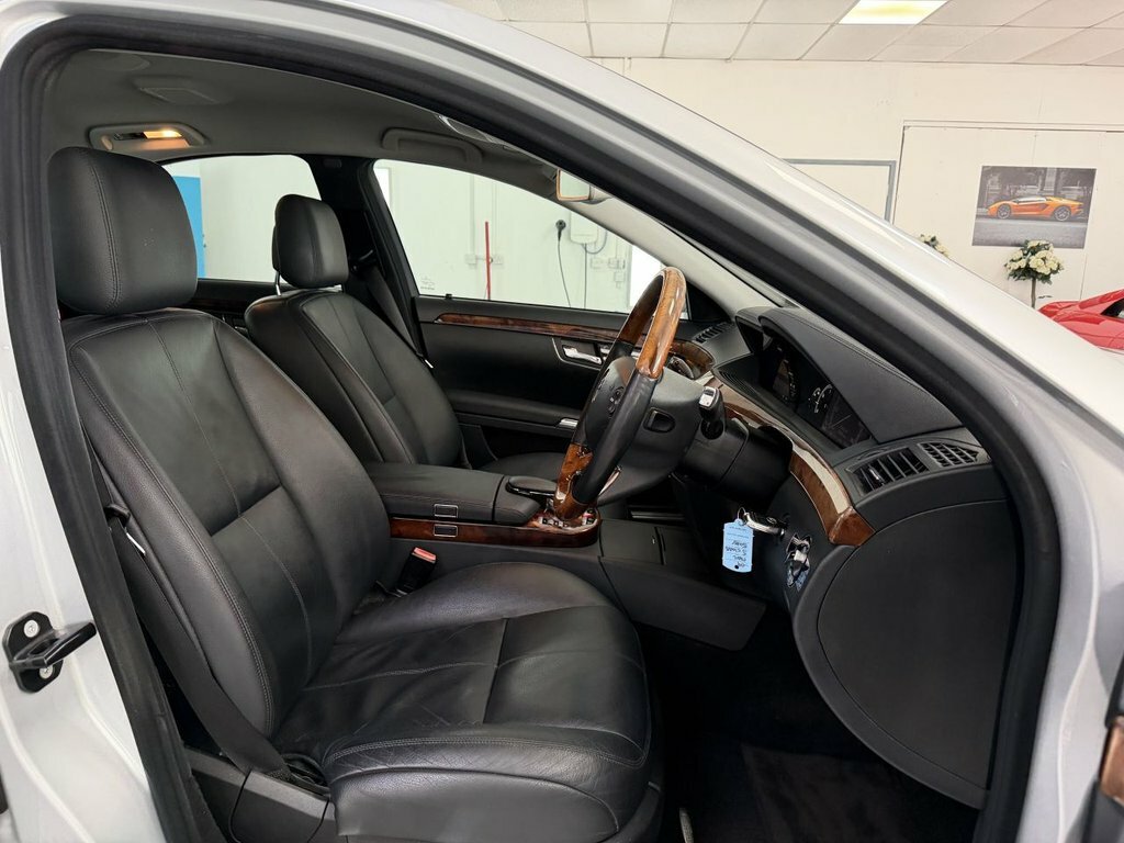 Mercedes-Benz S Class 3L Null Silver #18