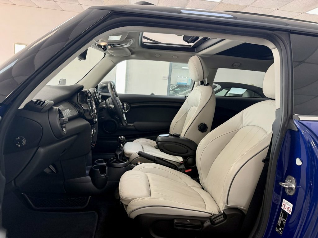 Mini Hatch 2018 1.5 Cooper D Hatchback Euro Blue #3