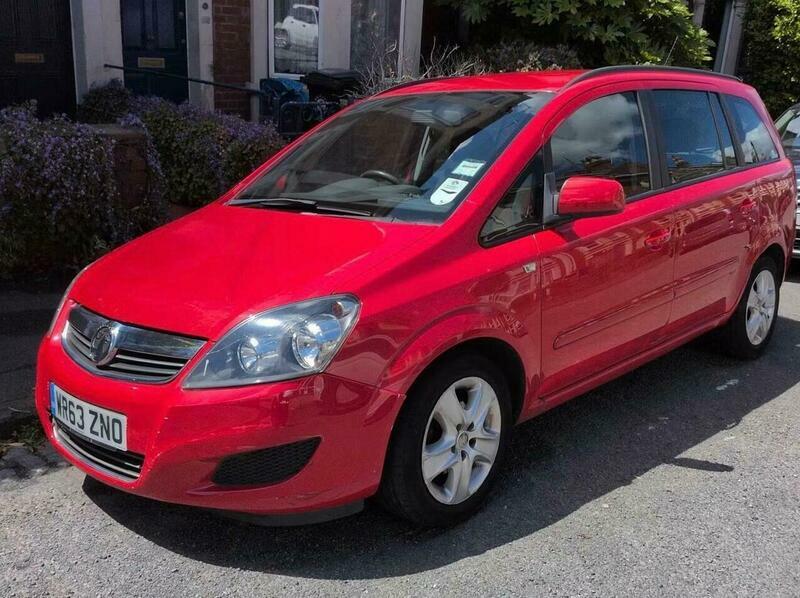 Vauxhall Zafira 1.8 16V Exclusiv Euro Red