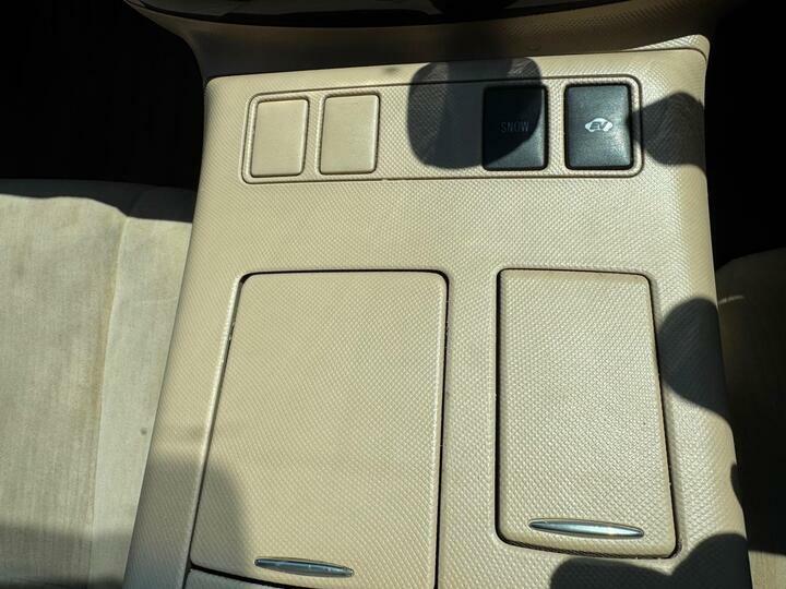 Toyota Estima 2.4L Mpv X Model Silver #41