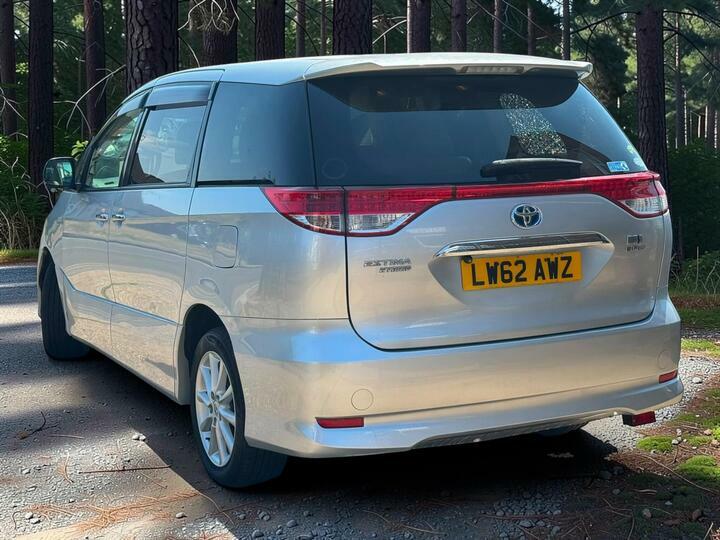 Toyota Estima 2.4 Hybrid Mpv  #6